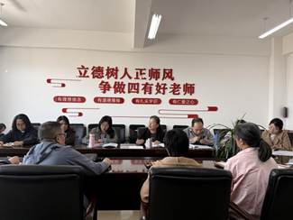 72c8a5157f44b9d32de64e01a9ecdd8